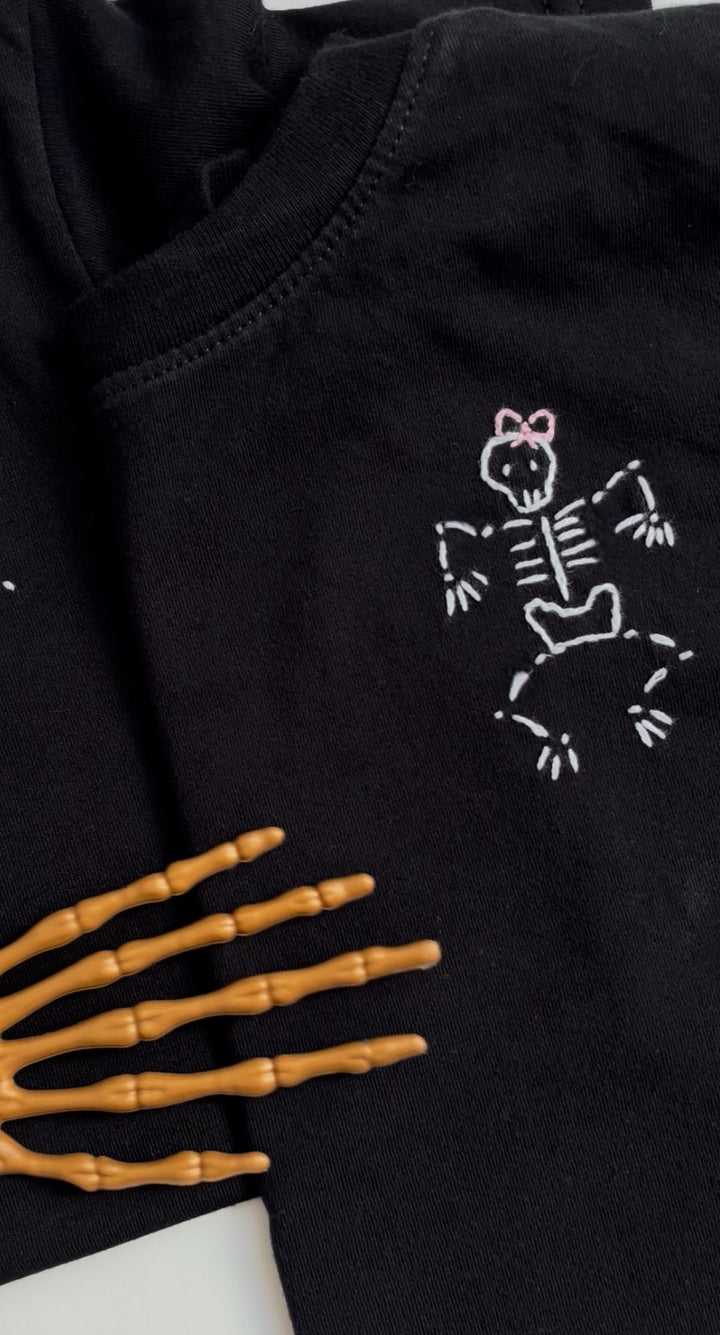Black skeleton Tee - Hand Embroidered